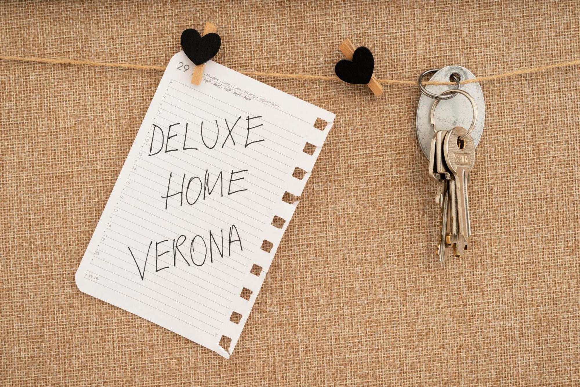 Deluxe Home Verona Buitenkant foto