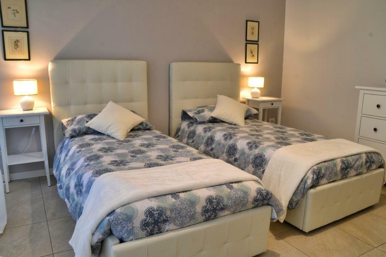 Deluxe Home Verona Buitenkant foto